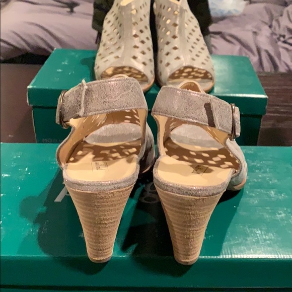 Paul Green Diamond Perforated (Style R-7042) - Picture 4 of 5